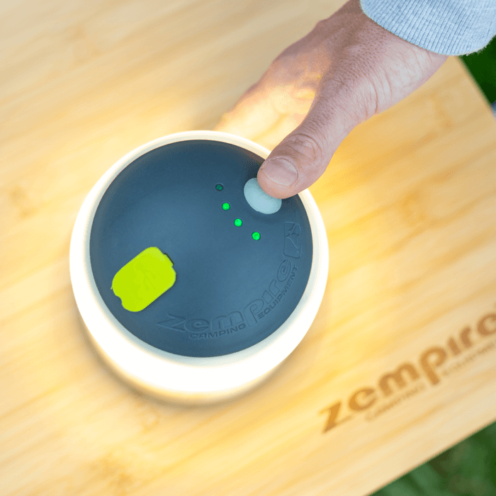 Megadome 1000 001 Key Features Charge Indicator