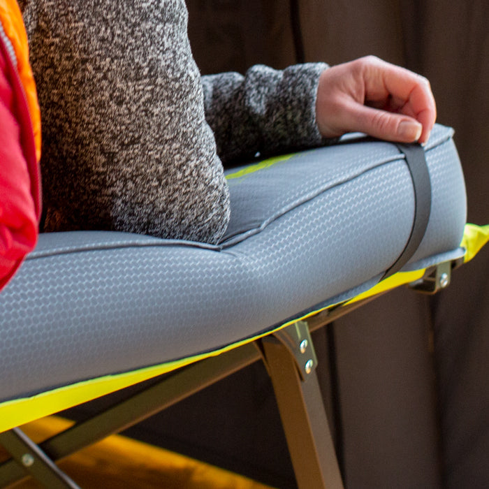 Monstamat King Single 000 Keyfeature Stretch