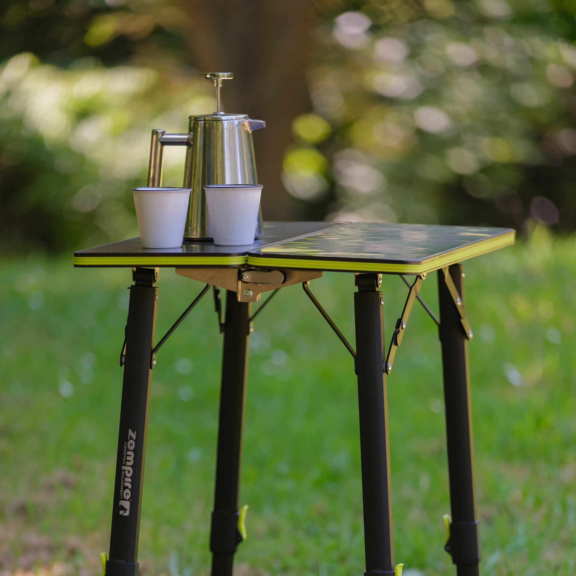 Hexolite 60 Folding Camping Table