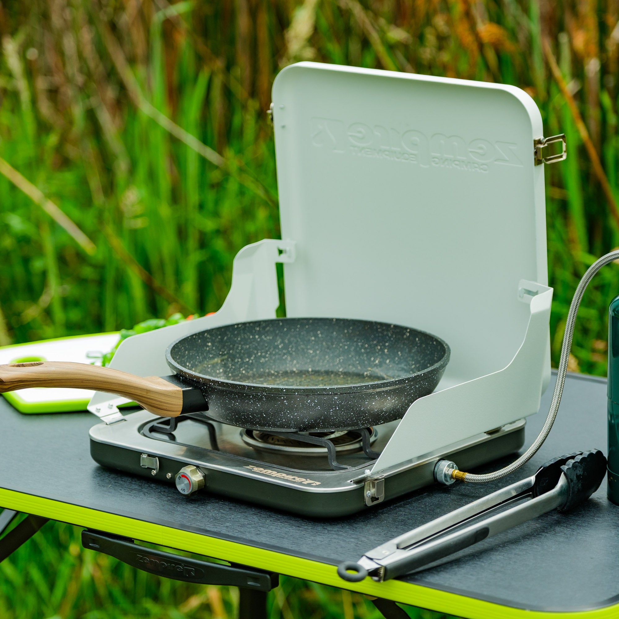Zempire Stealth-Jet Solo Camp Stove White