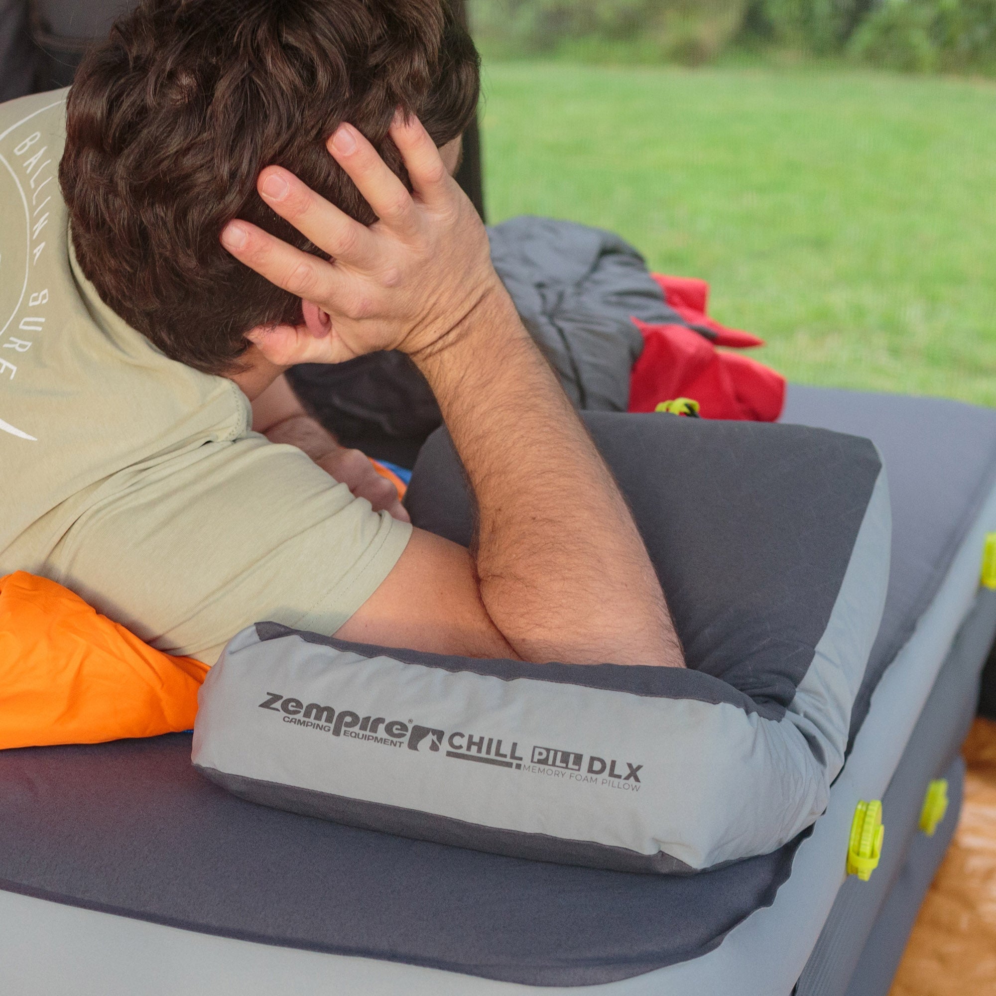 tent pillows Zempire Chill Pill DLX