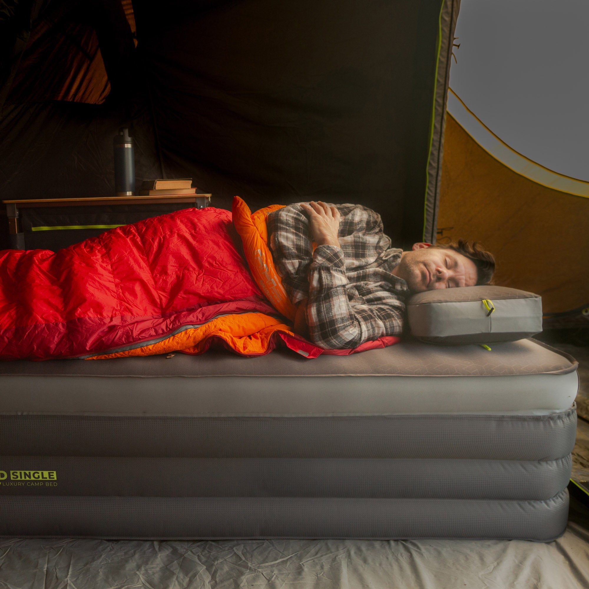 camp bed air Zempire Monstabed Single